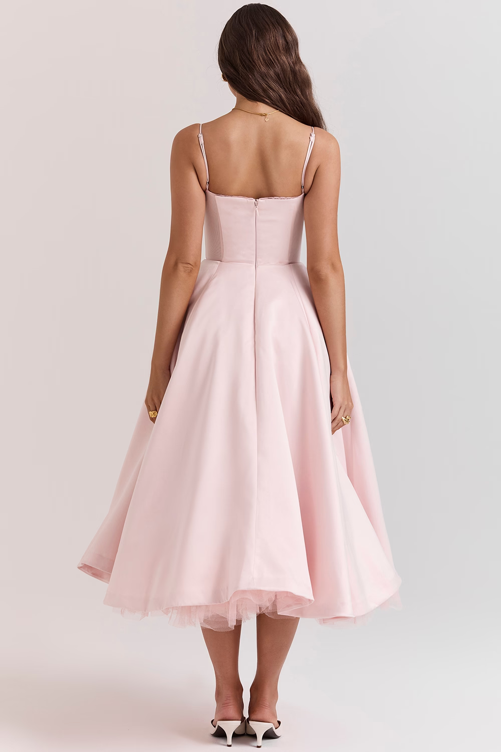 Lilotte | Tailliertes Kleid mit Spaghetti-Trägern