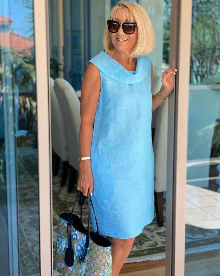 NALANI | ÄRMELLOSES SHIFT-KLEID MIT RUNDHALS