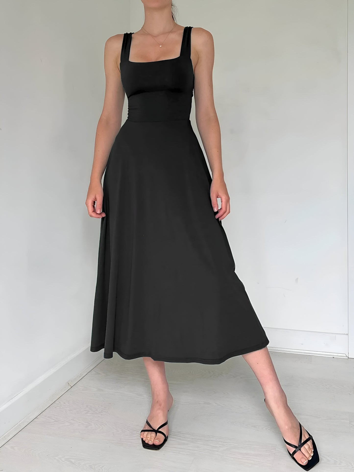 SIGLINA I TRENDIGES MIDIKLEID