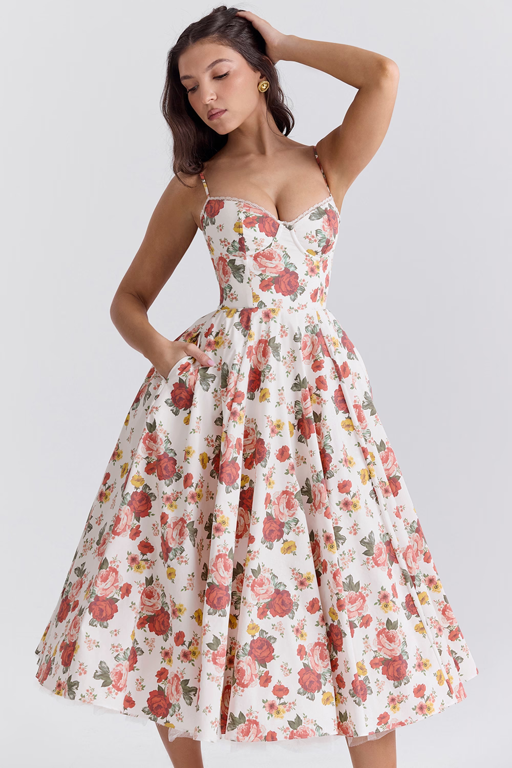 Lilotte | Tailliertes Kleid mit Spaghetti-Trägern