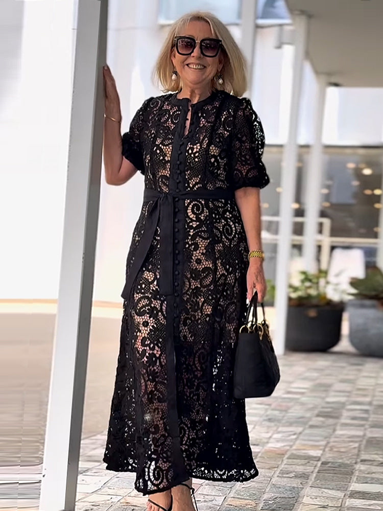 Charlotte | Zeitloses Spitzen-Maxikleid