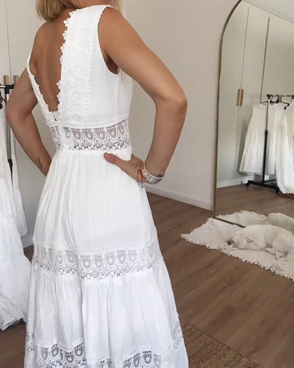Aurélie | Spitzenkleid mit V-Ausschnitt