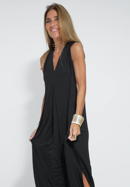 Solania - Ensemble bestehend aus einem langen, figurformenden Kleid und einer Weste