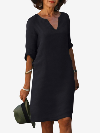 Zeitlose V-Ausschnitt-Kleid mit schmeichelhaftem Schnitt