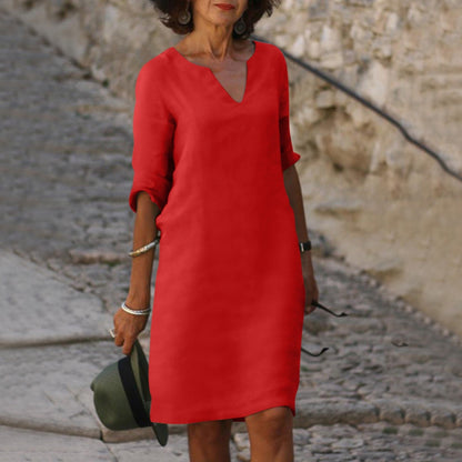 Zeitlose V-Ausschnitt-Kleid mit schmeichelhaftem Schnitt