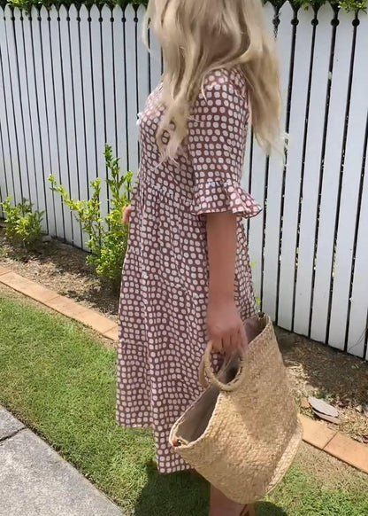 Elegantes Midi-Kleid mit kurzen Ärmeln