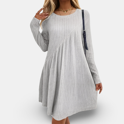 Clara | Weiches & Cequemes Kleid mit langen Ärmeln