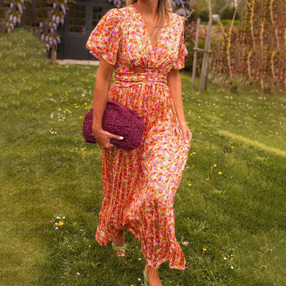 Damenkleid mit V-Ausschnitt