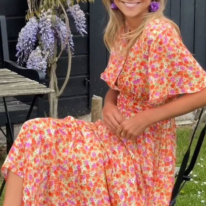 Damenkleid mit V-Ausschnitt